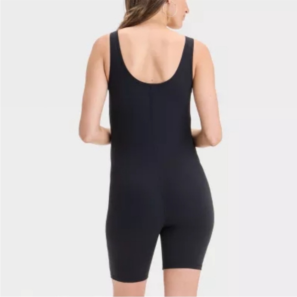 Isabel Maternity Short Jumpsuit Unitard - Picture 3 of 7